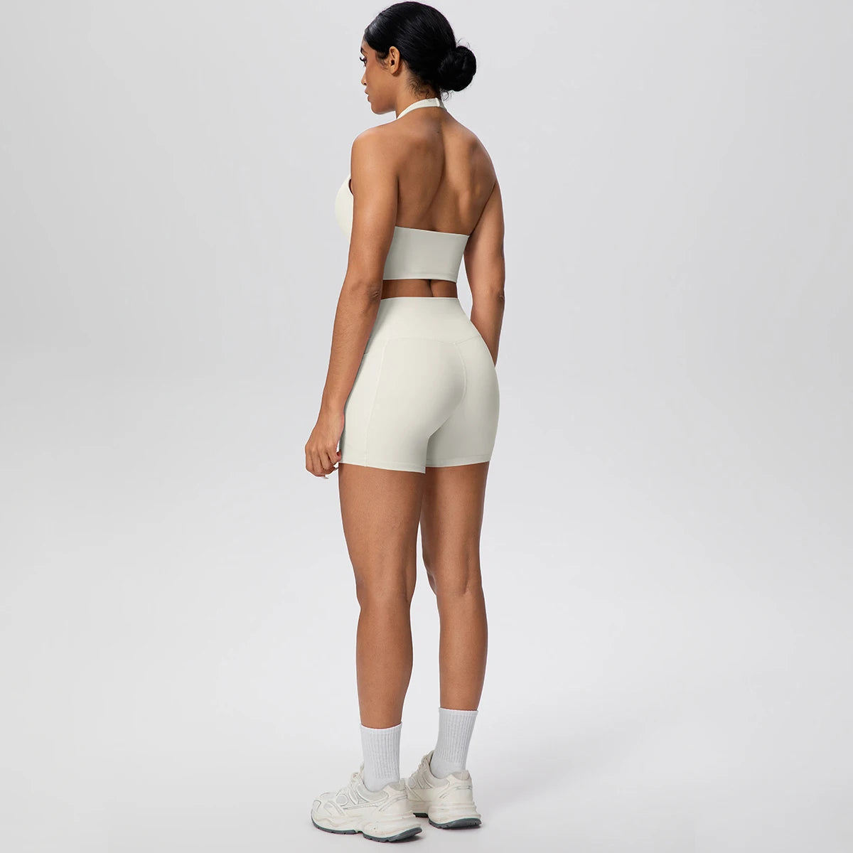 Women Yoga Set Quick-Dry Hip Push Up Fitness Running Shorts With Pockets Solid Color Sexy Backles Gather Halter Bra Gym Yoga Set
