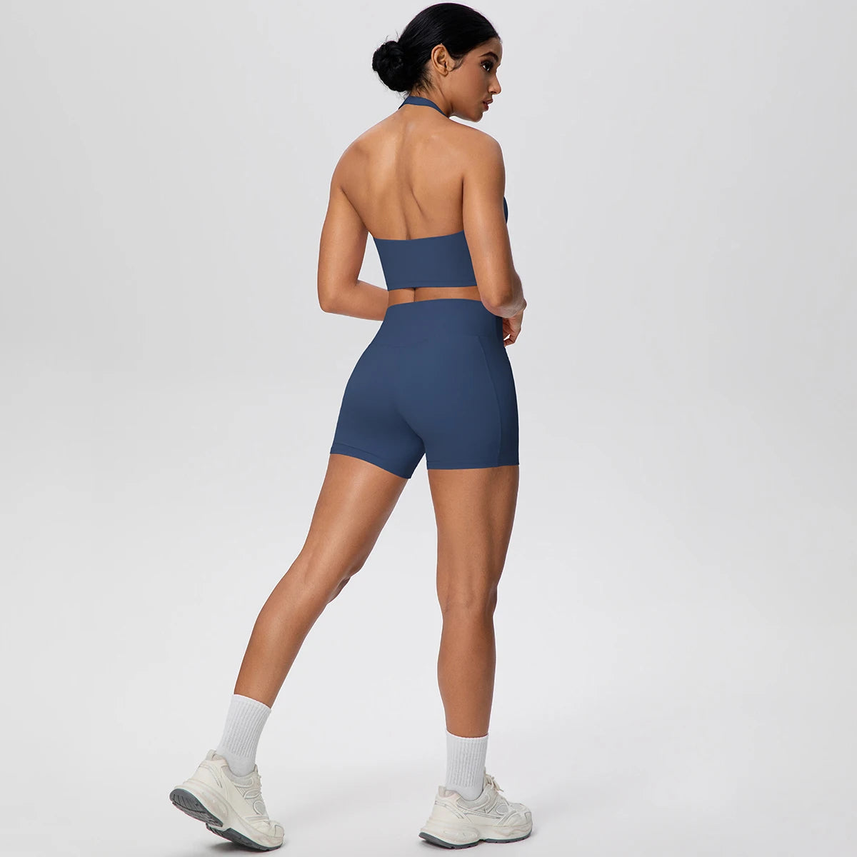 Women Yoga Set Quick-Dry Hip Push Up Fitness Running Shorts With Pockets Solid Color Sexy Backles Gather Halter Bra Gym Yoga Set